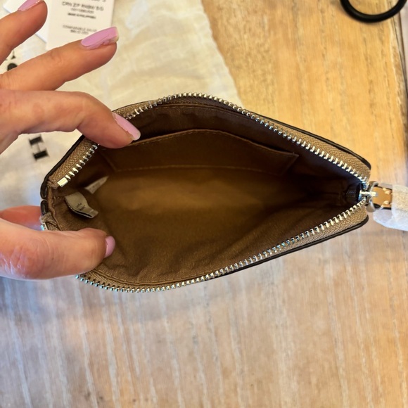 Coach Pastel Multicolor Signature Zip Wristlet - Picture 6 of 8